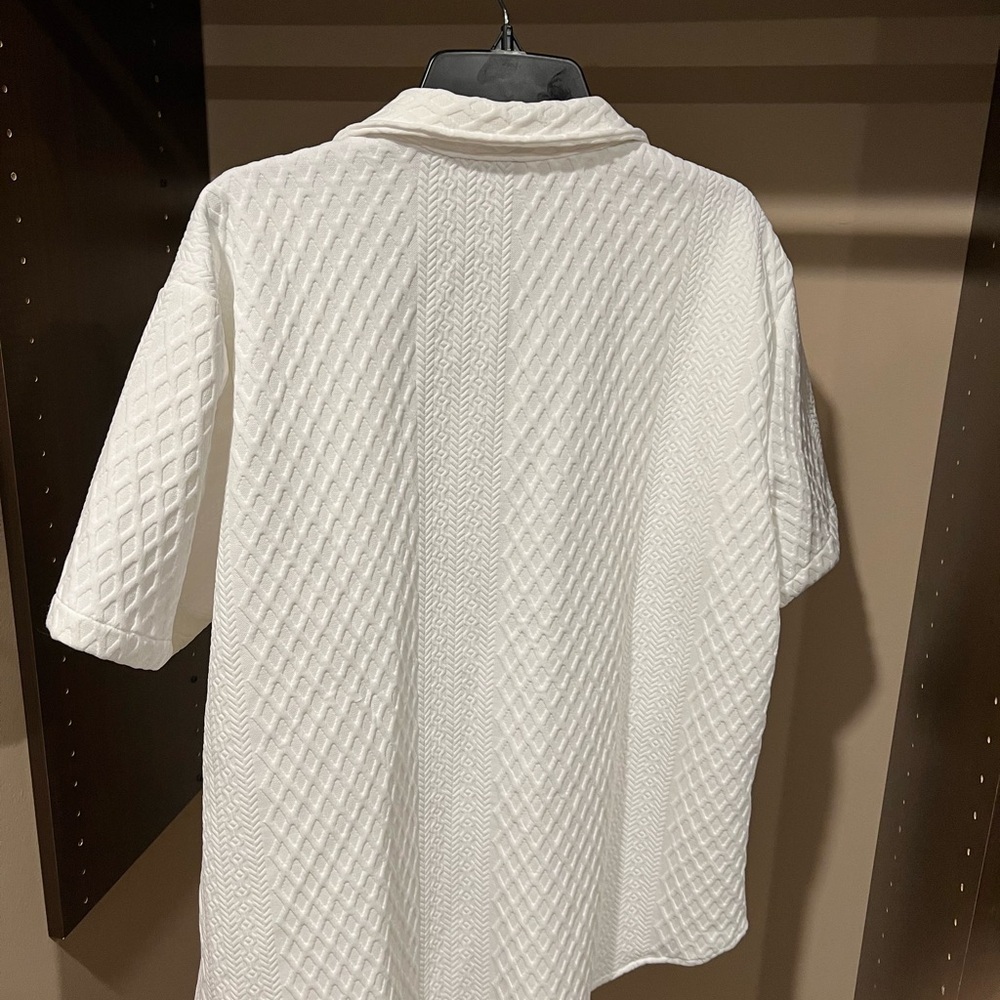 NFINITY White Casual Button Down Shirt with Textured Fabric - Picture 3 of 4